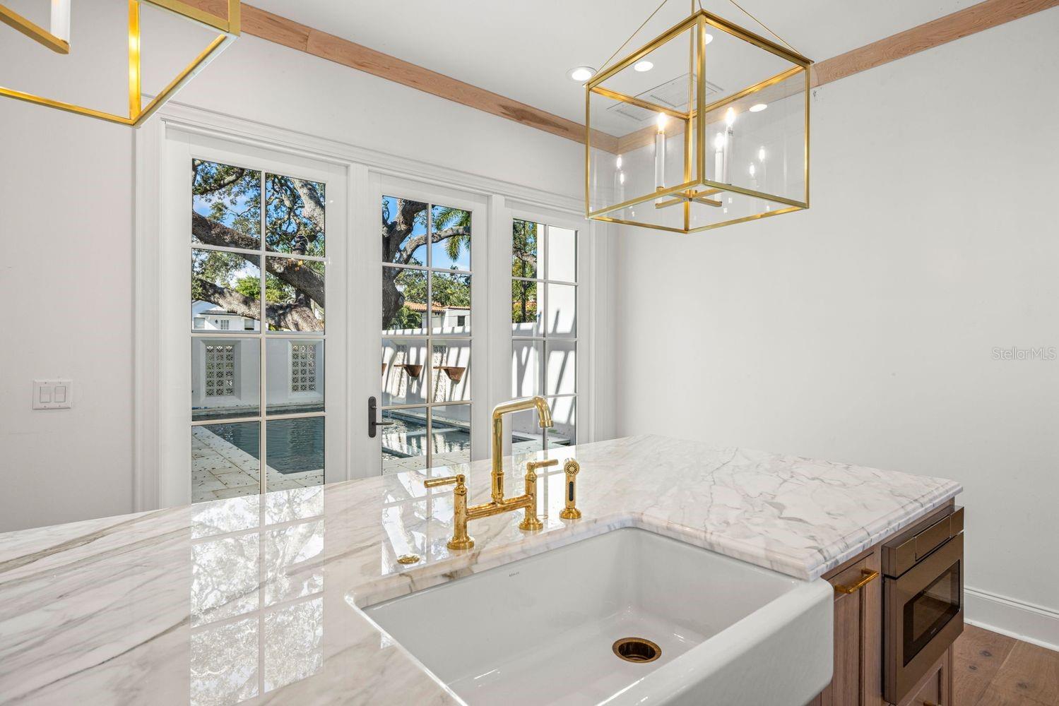 SNELL & HAMLETT'S NORTH SHORE ADD - Residential