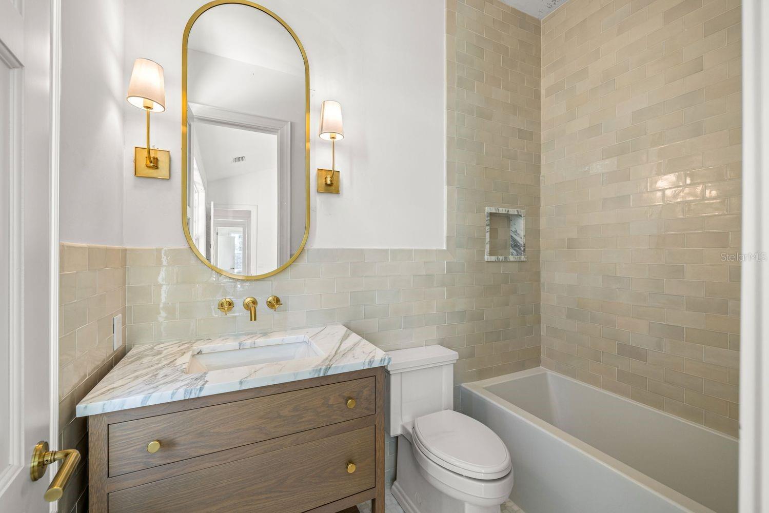 SNELL & HAMLETT'S NORTH SHORE ADD - Residential