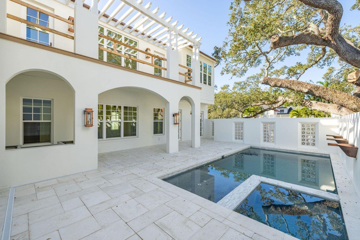 SNELL & HAMLETT'S NORTH SHORE ADD - Residential