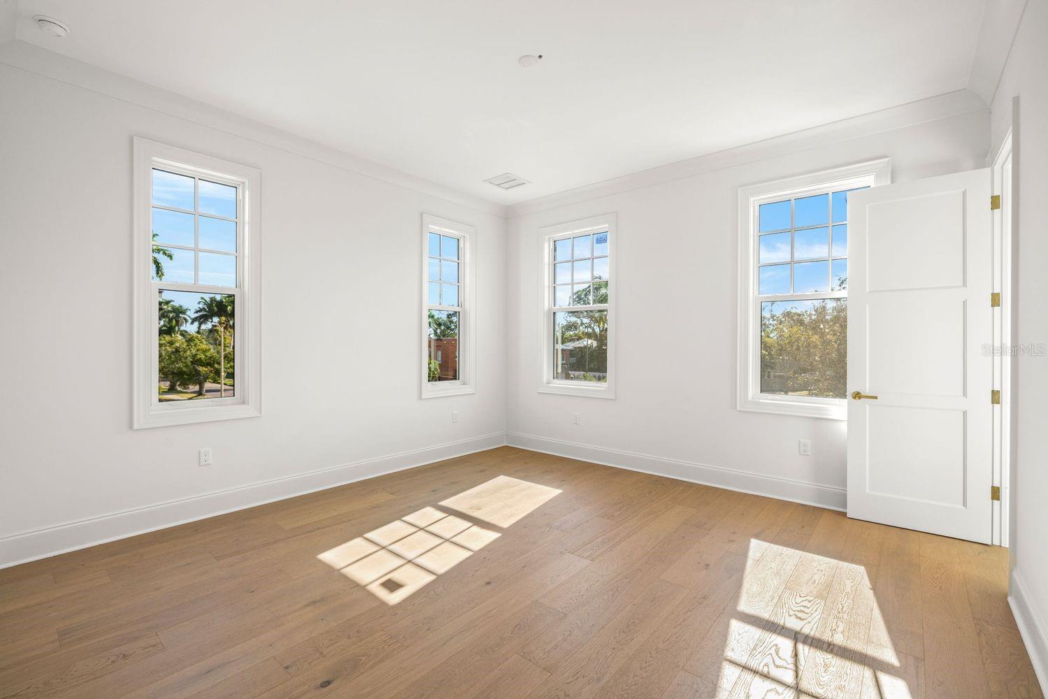 SNELL & HAMLETT'S NORTH SHORE ADD - Residential