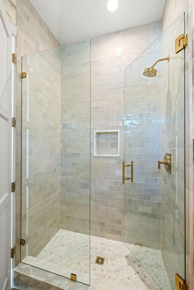 SNELL & HAMLETT'S NORTH SHORE ADD - Residential