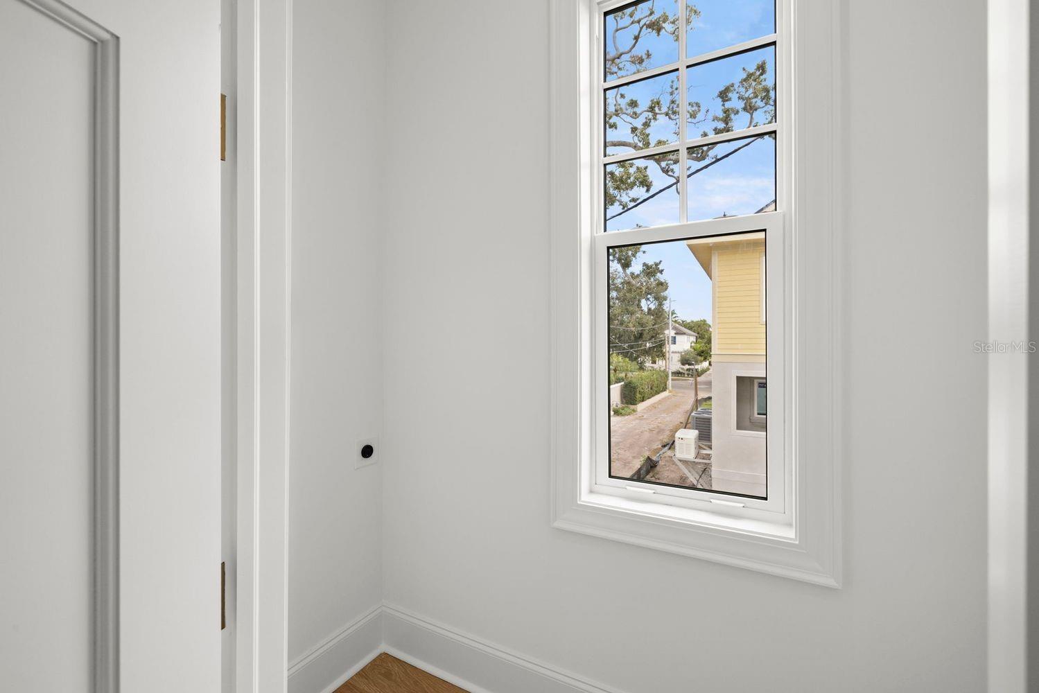 SNELL & HAMLETT'S NORTH SHORE ADD - Residential