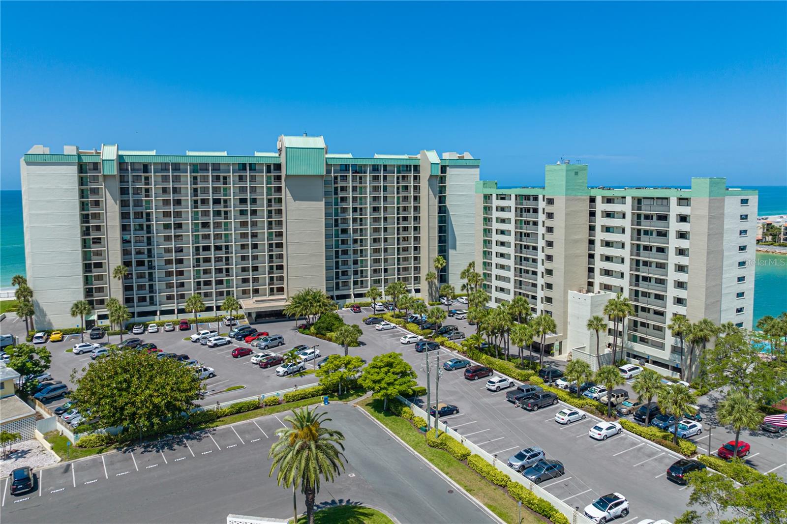 7100 SUNSET WAY 405