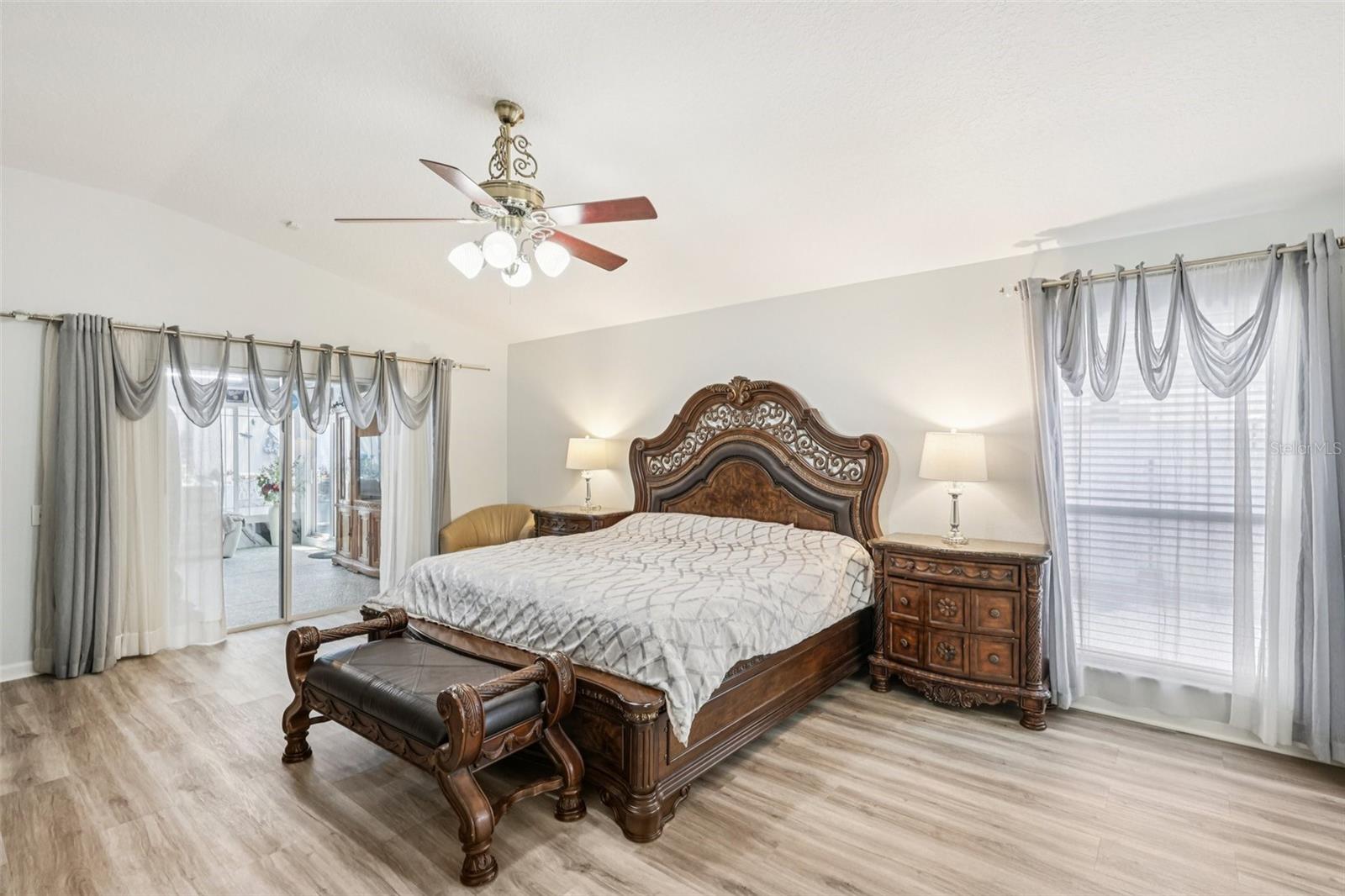 OAKS AT VALRICO PH 2 - Residential