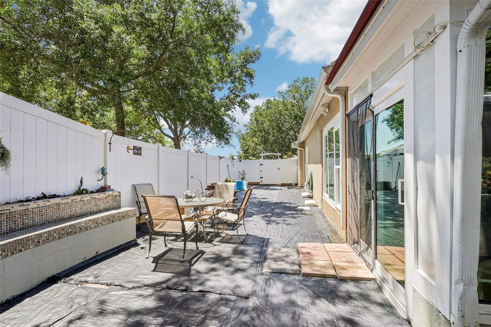 OAKS AT VALRICO PH 2 - Residential