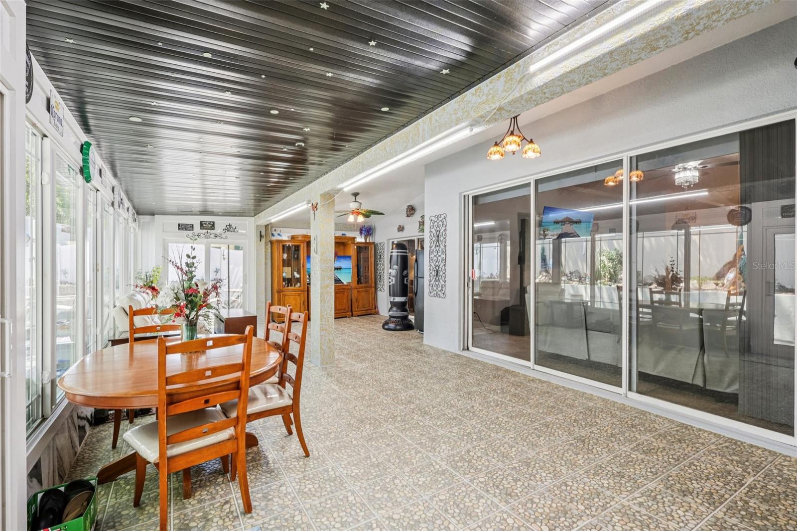 OAKS AT VALRICO PH 2 - Residential