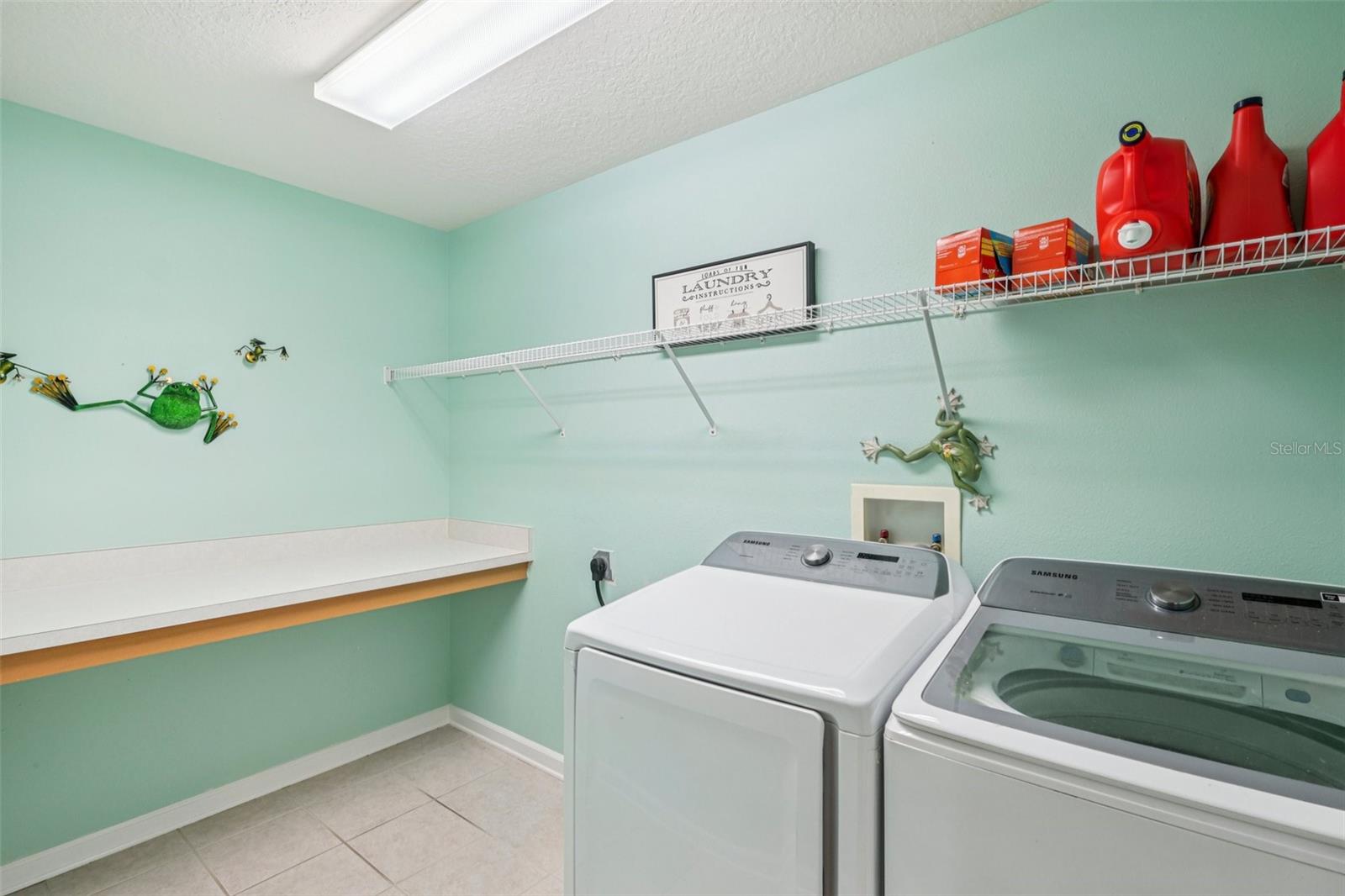 OAKS AT VALRICO PH 2 - Residential