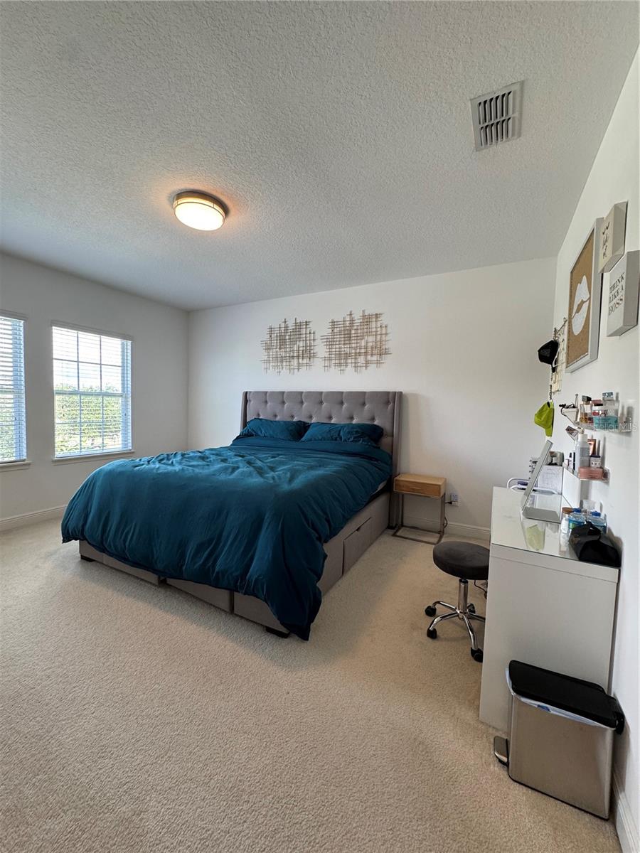 HAMLIN RESERVE - Residential Lease