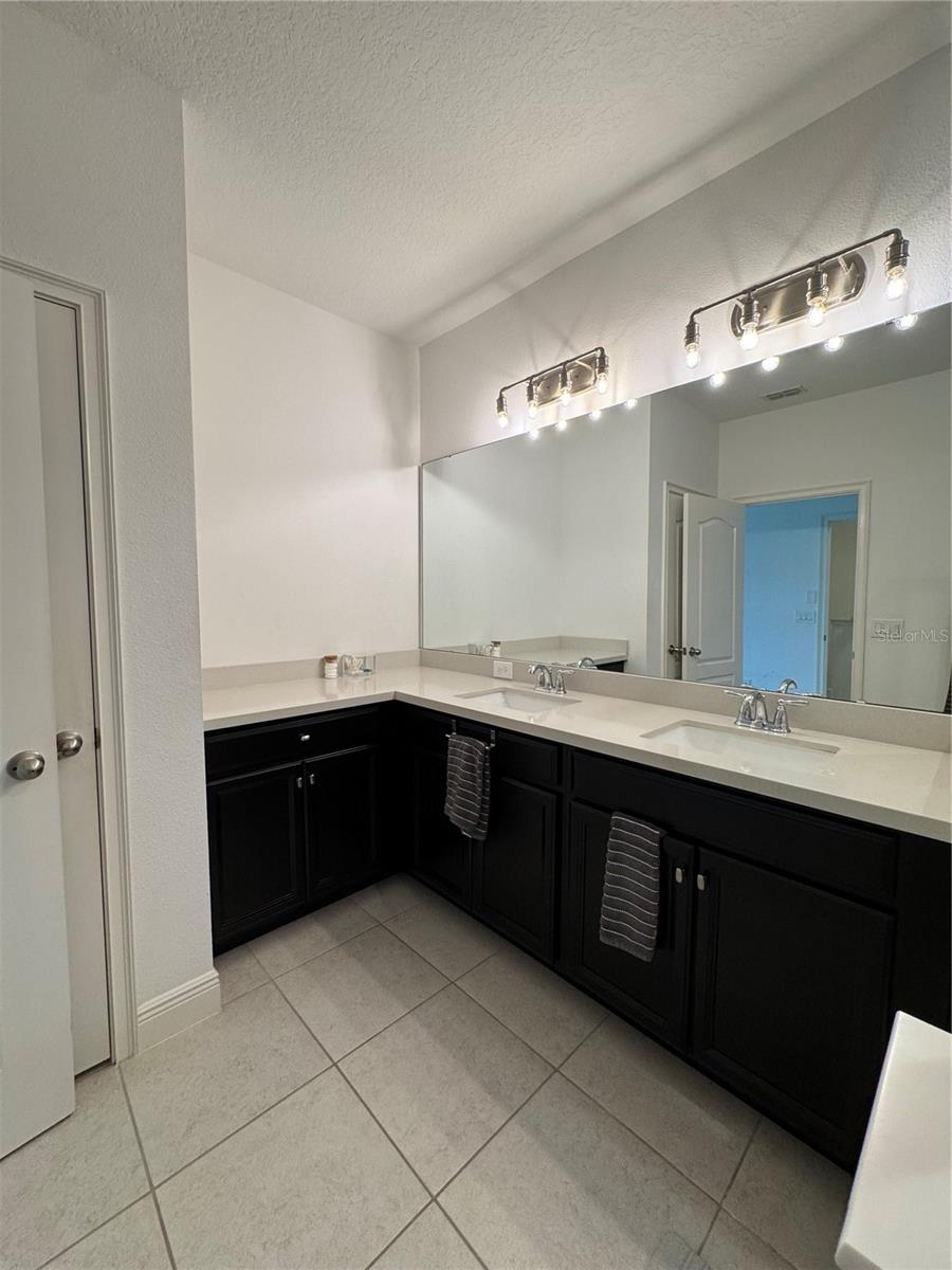 HAMLIN RESERVE - Residential Lease