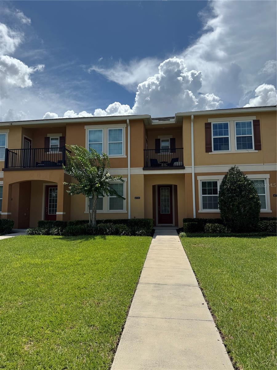 HAMLIN RESERVE - Residential Lease