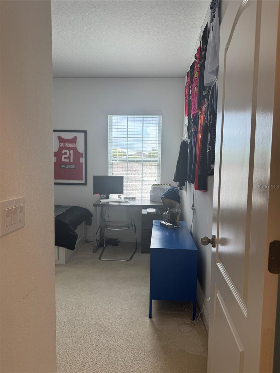 HAMLIN RESERVE - Residential Lease