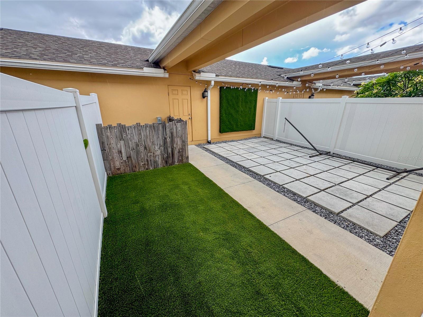 HAMLIN RESERVE - Residential Lease