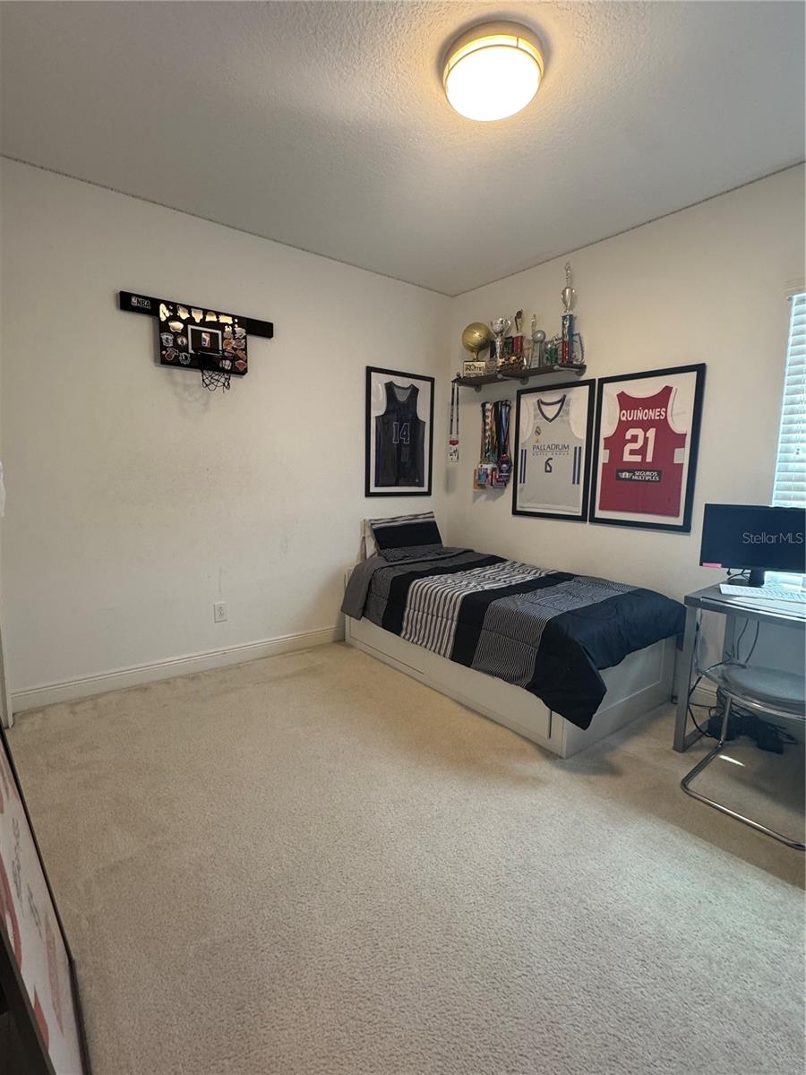 HAMLIN RESERVE - Residential Lease