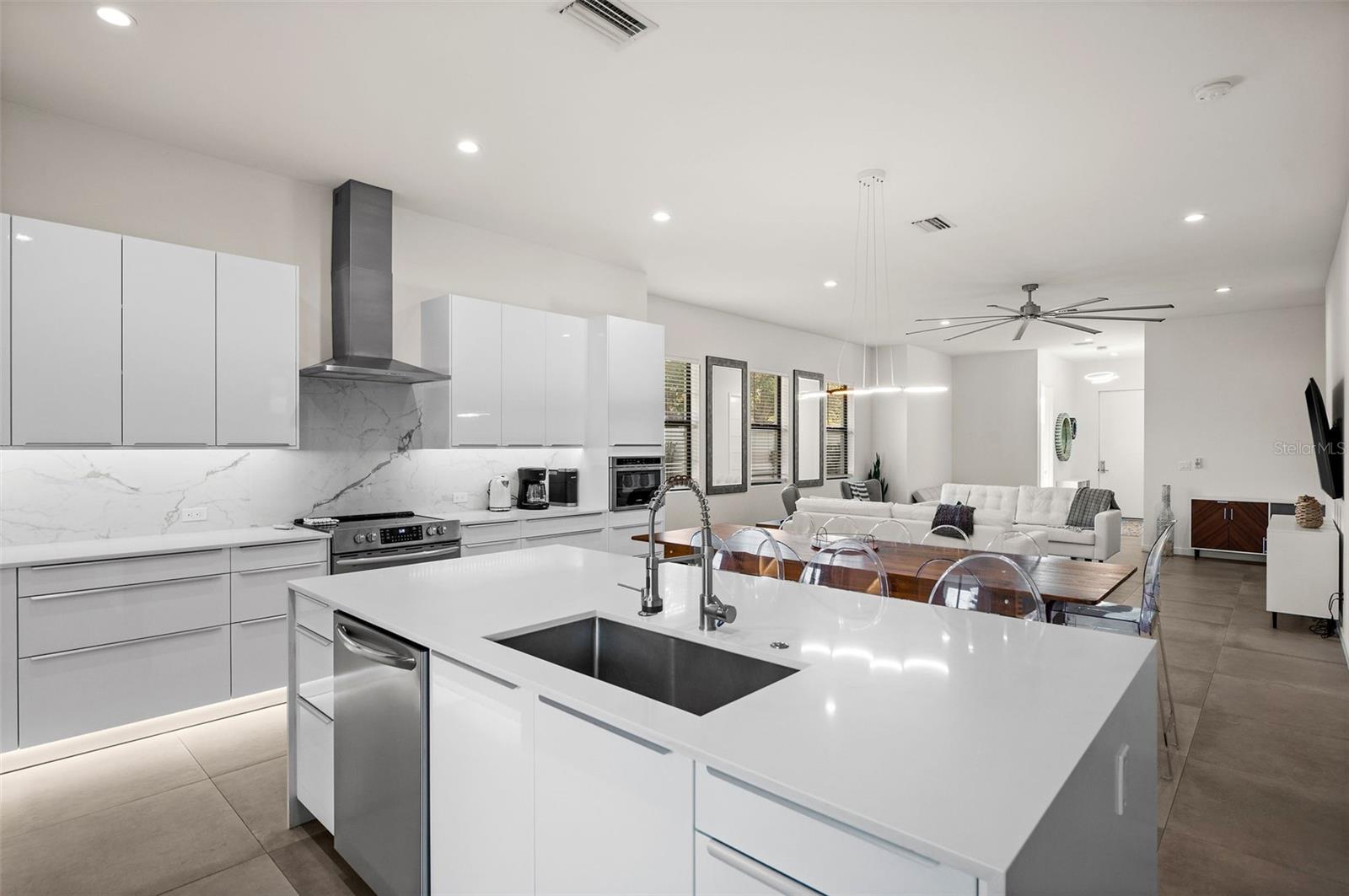 CEDAR GROVE OF 1ST ADD TO - Residential