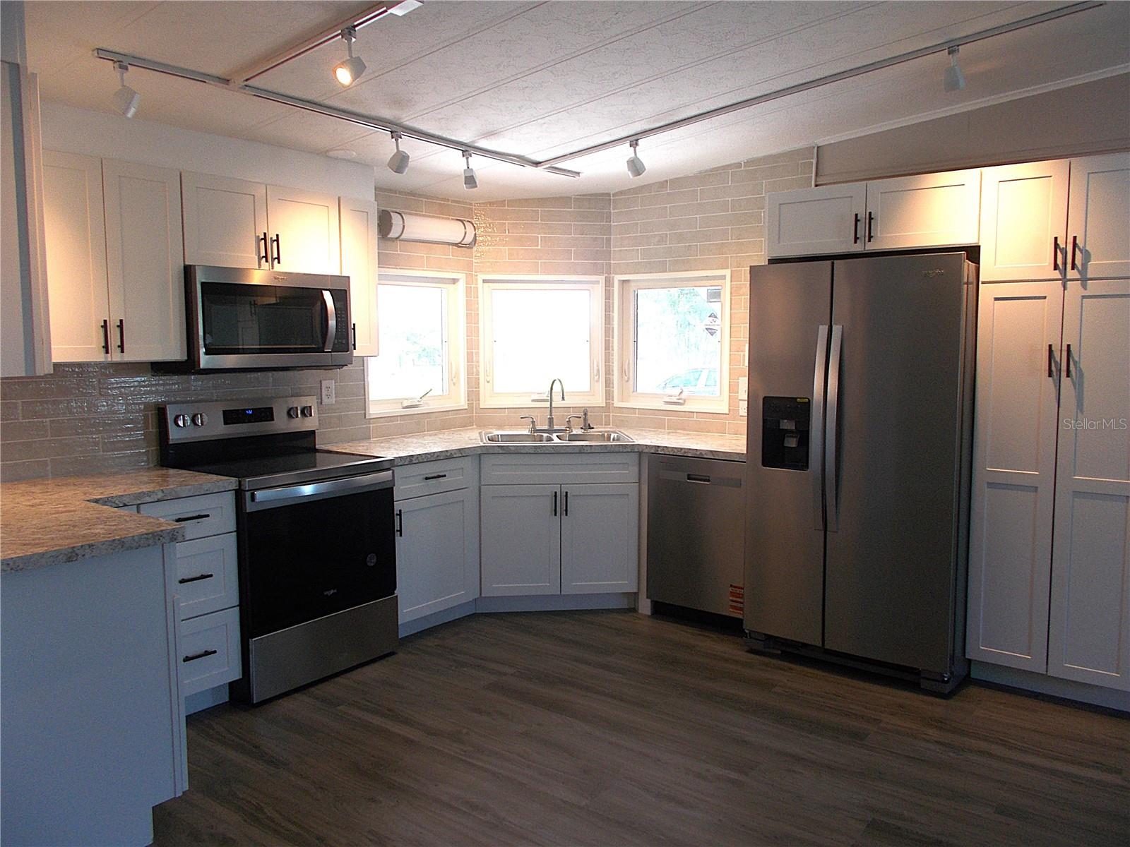 SANDALWOOD PARK - Residential