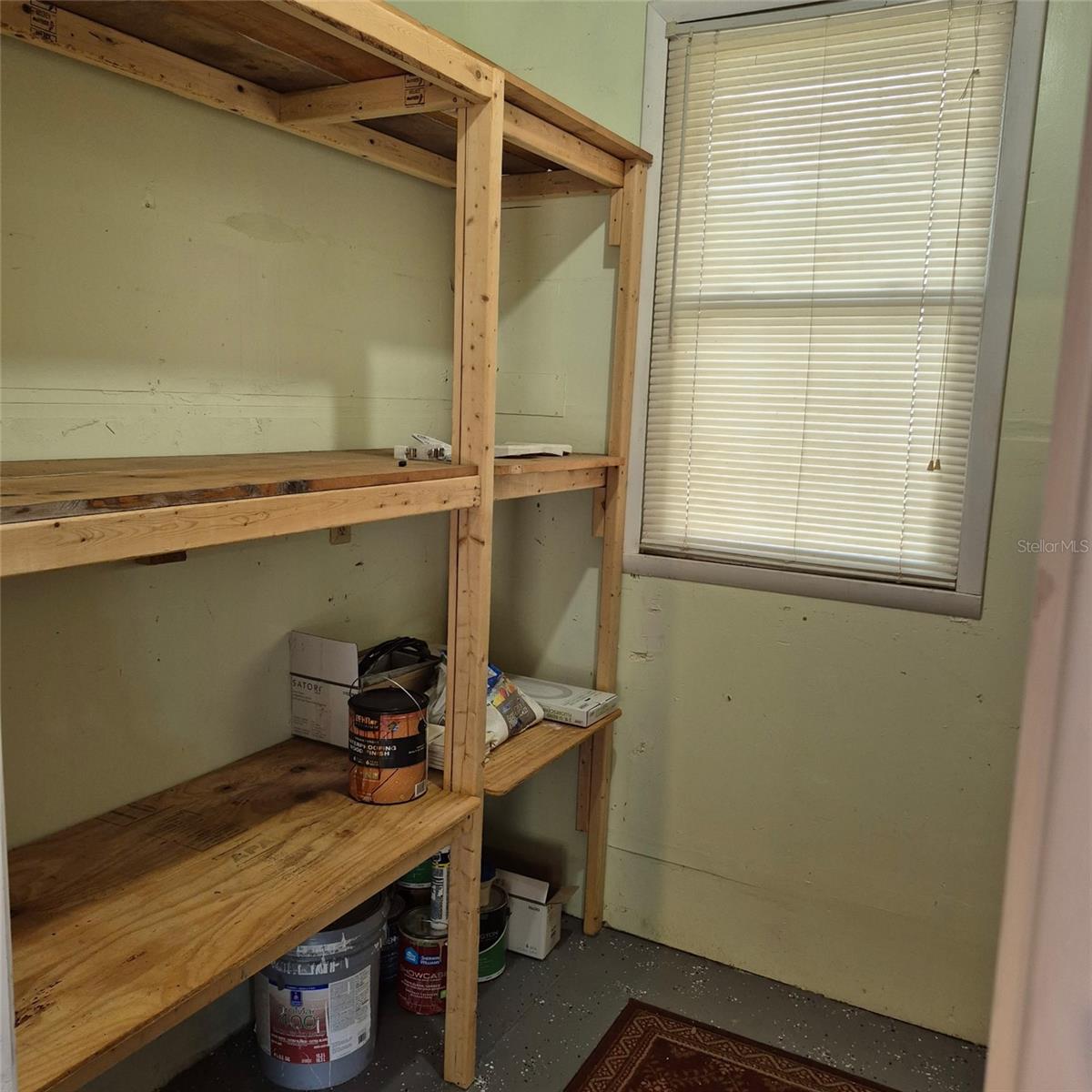 BREEZY POINT - Residential