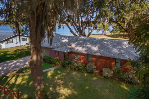 Photo of 7915 Breezy Point Road W, Melrose, FL 32666 (MLS # GC535666)