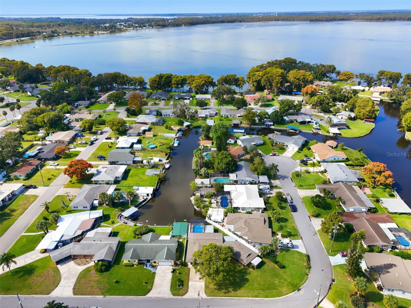 TAVARES NORTH LAKEWOOD PARK ADD 01 - Residential