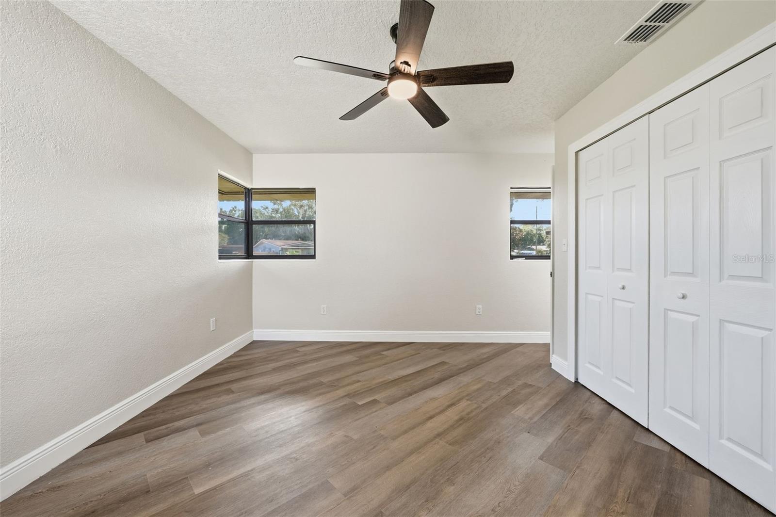 TAVARES NORTH LAKEWOOD PARK ADD 01 - Residential