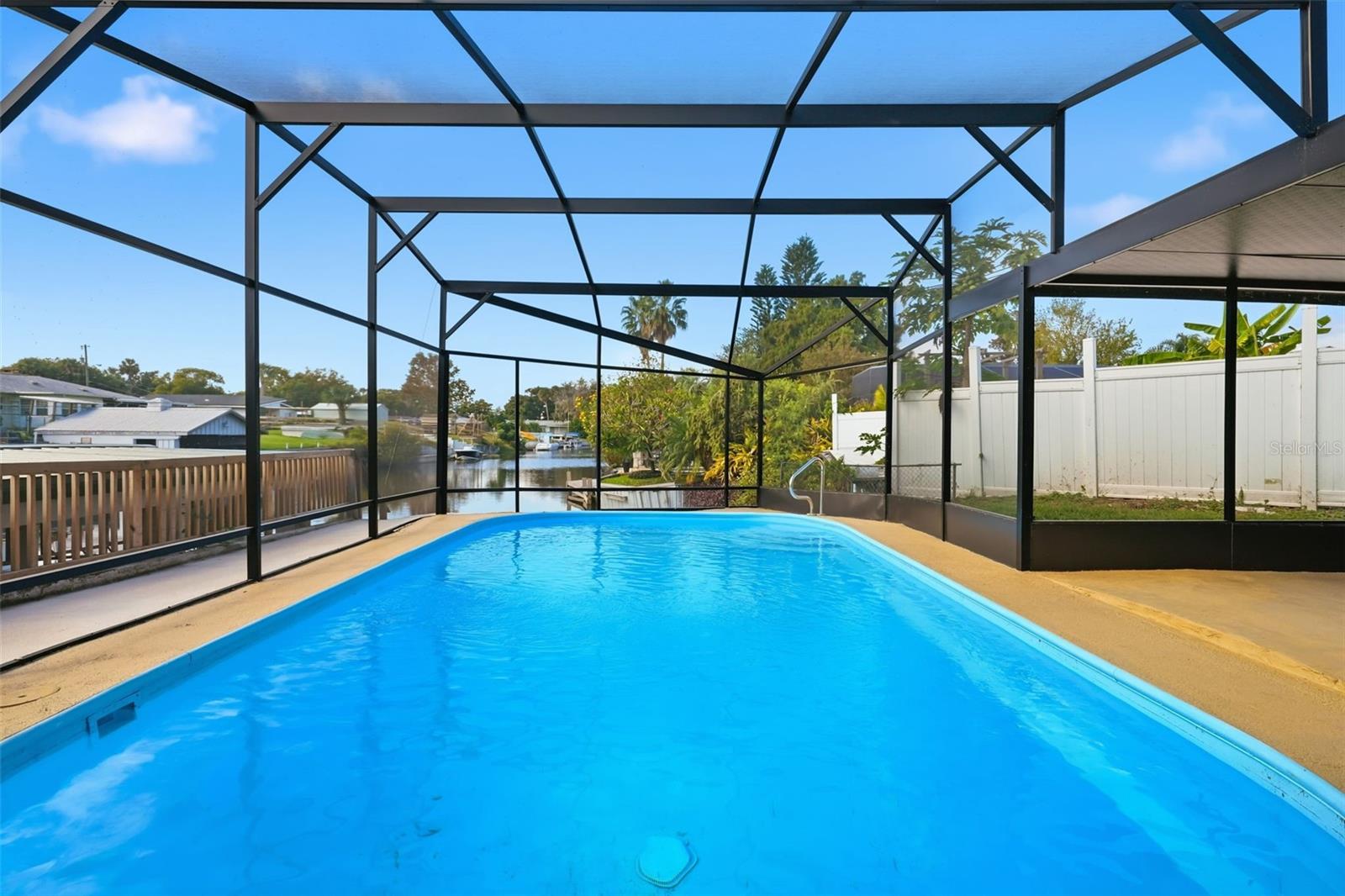 TAVARES NORTH LAKEWOOD PARK ADD 01 - Residential