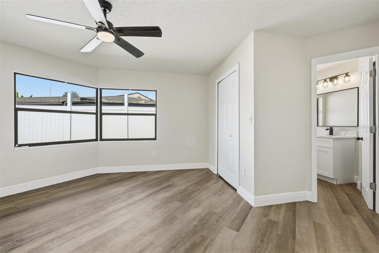 TAVARES NORTH LAKEWOOD PARK ADD 01 - Residential