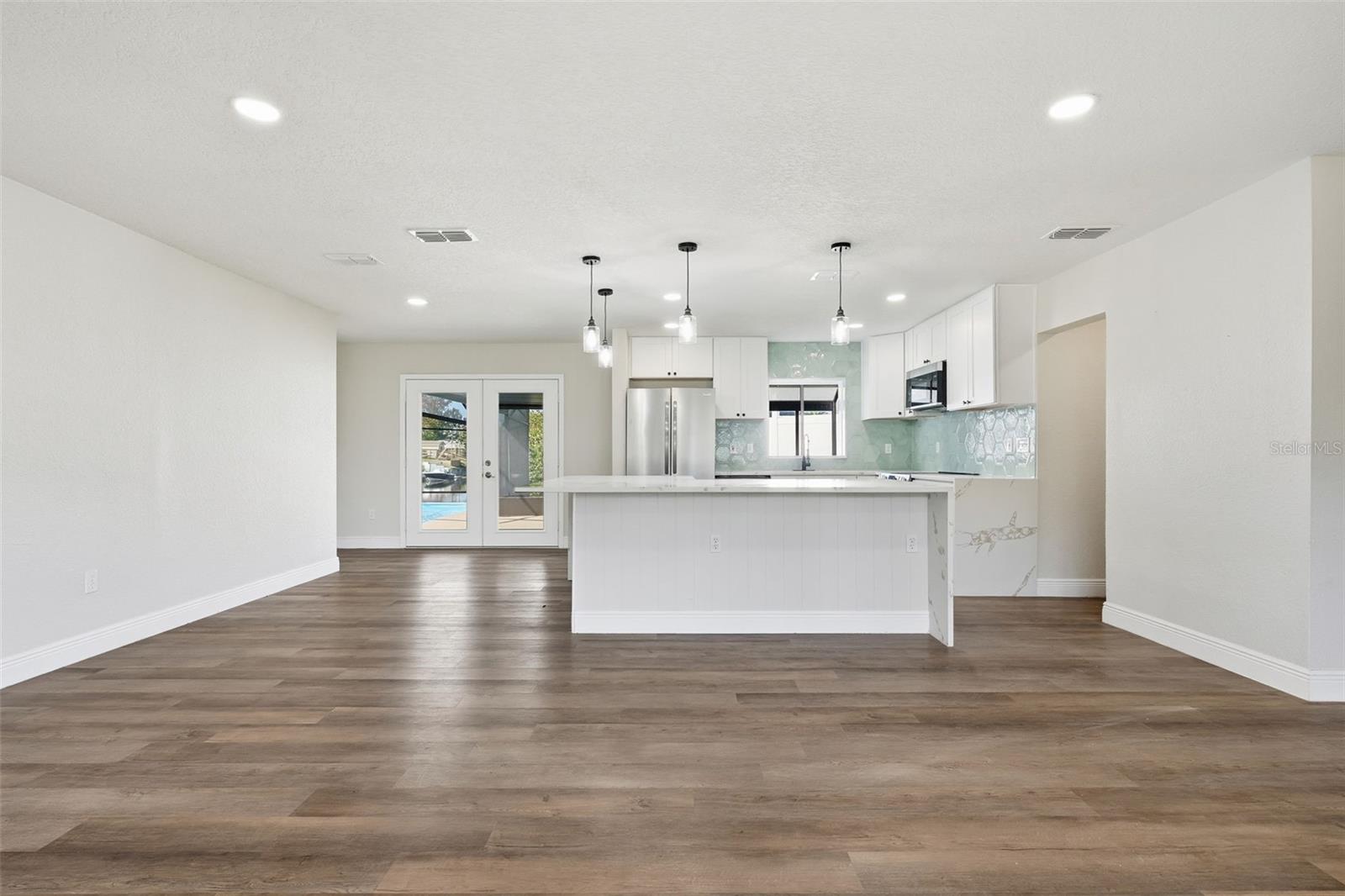 TAVARES NORTH LAKEWOOD PARK ADD 01 - Residential