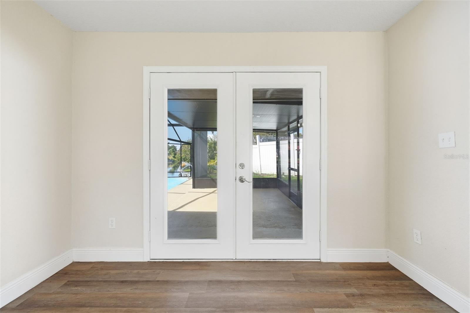 TAVARES NORTH LAKEWOOD PARK ADD 01 - Residential