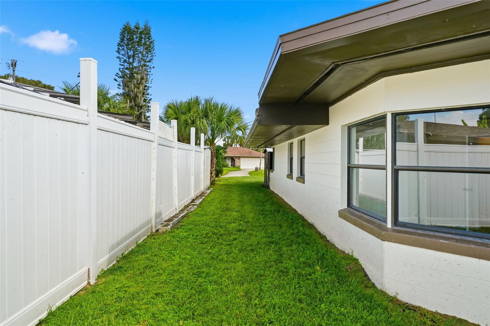 TAVARES NORTH LAKEWOOD PARK ADD 01 - Residential