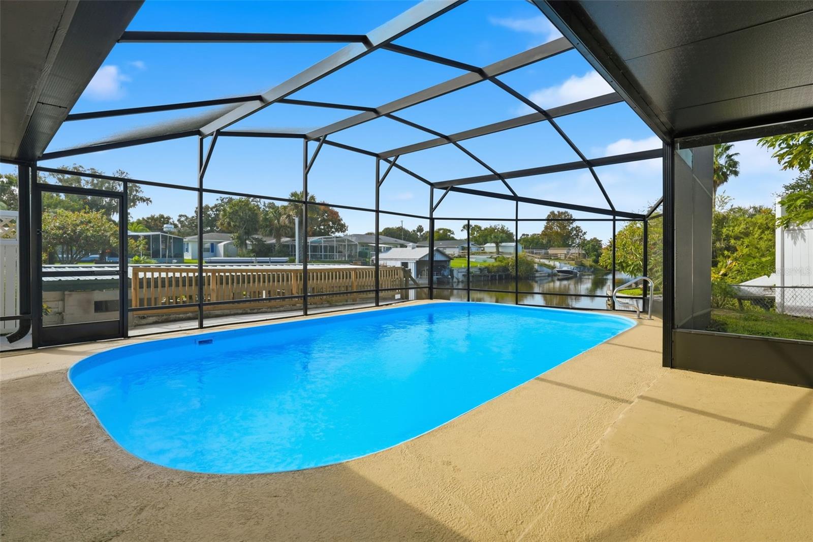 TAVARES NORTH LAKEWOOD PARK ADD 01 - Residential