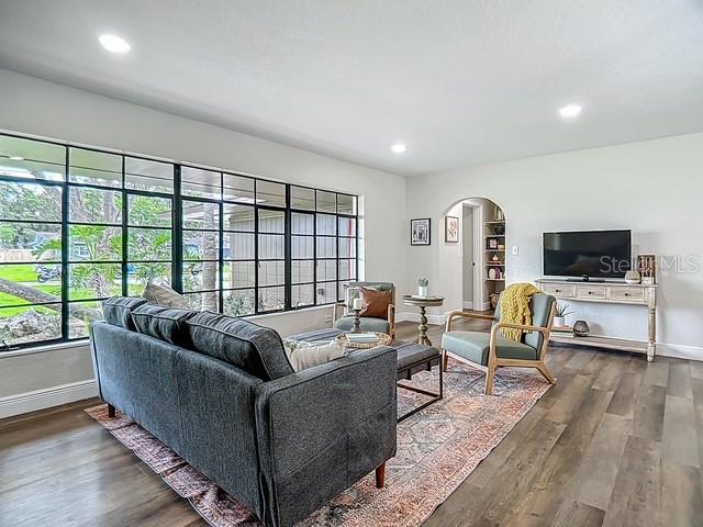 TAVARES NORTH LAKEWOOD PARK ADD 01 - Residential