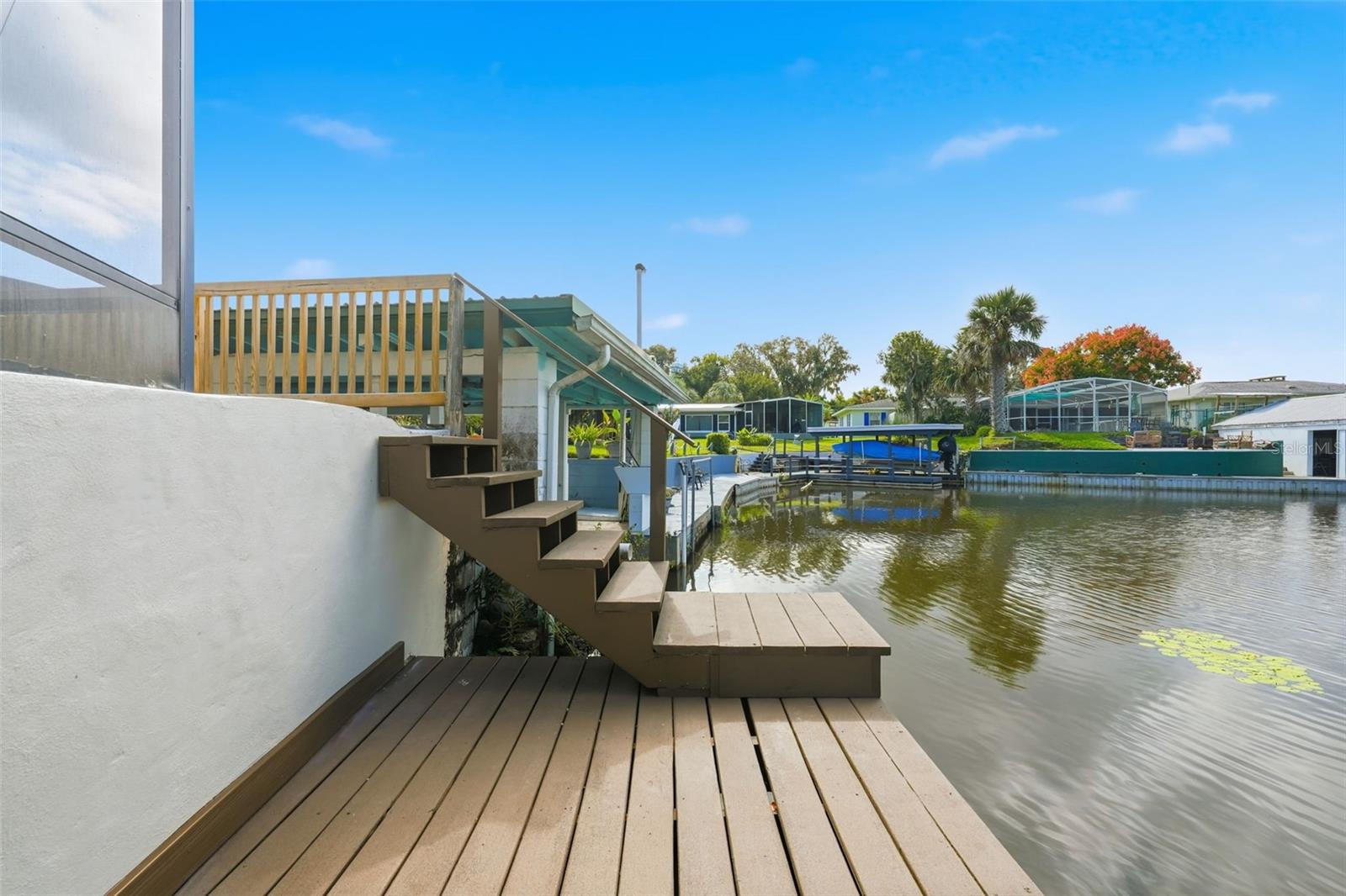 TAVARES NORTH LAKEWOOD PARK ADD 01 - Residential