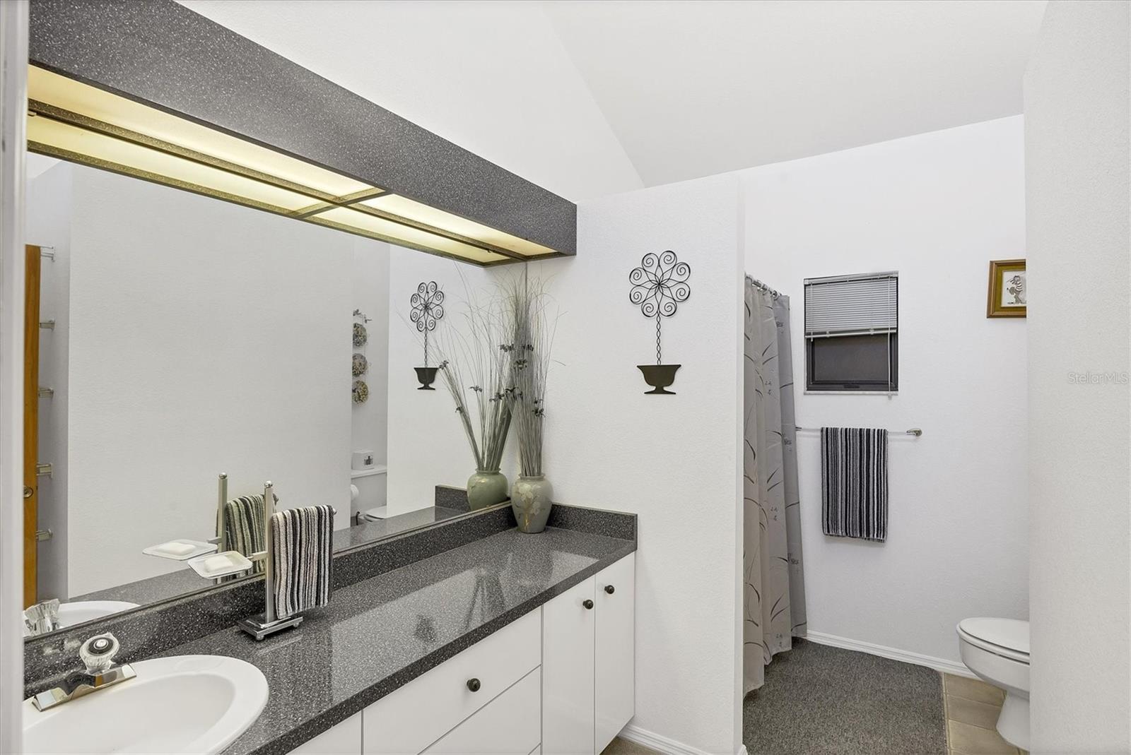 TROPICAL HOMESITES & LITTLE FA - Residential