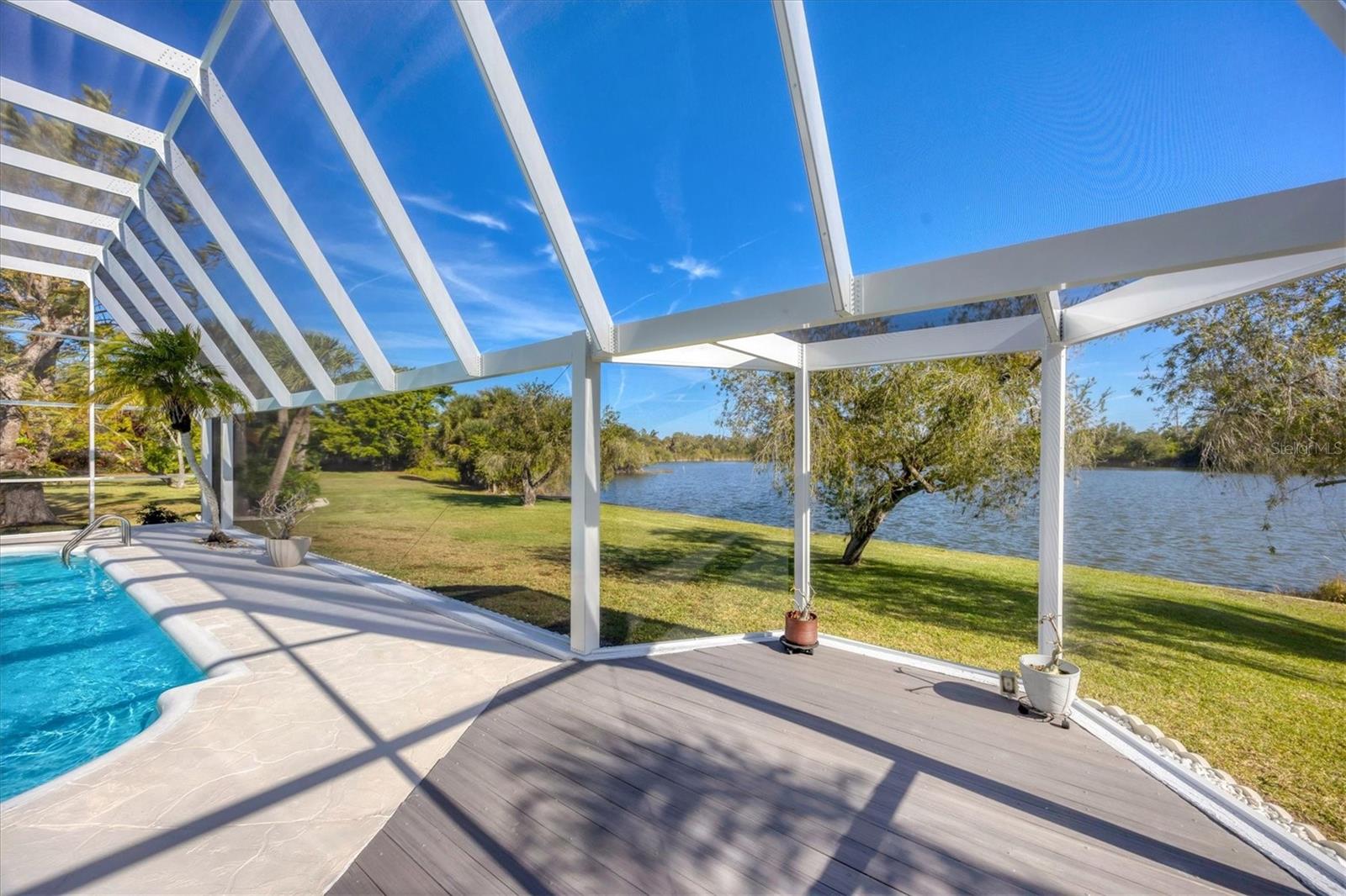 TROPICAL HOMESITES & LITTLE FA - Residential