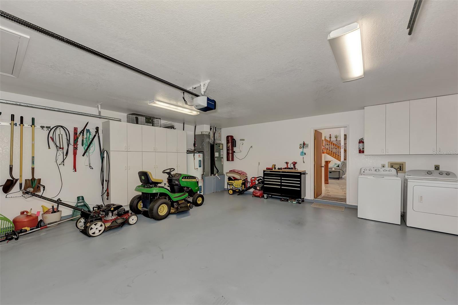 TROPICAL HOMESITES & LITTLE FA - Residential