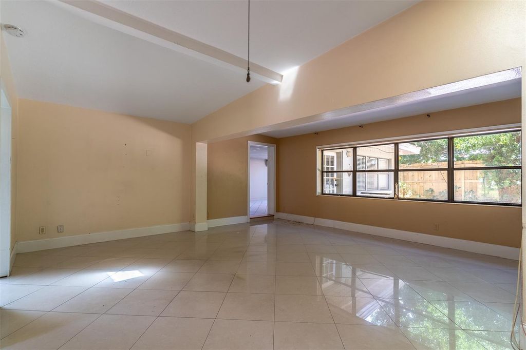 Photo of 107 Tangelo Court, Maitland, FL 32751 (MLS # O6350999)
