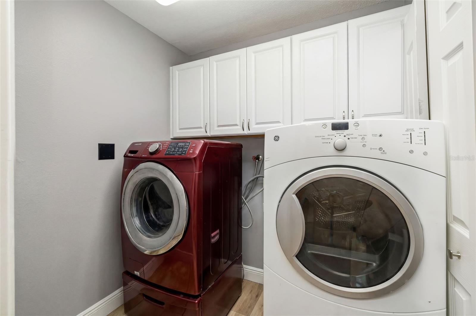 SUNSHINE ESTATES - Residential