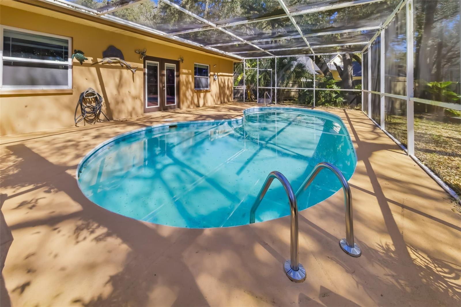 SUNSHINE ESTATES - Residential