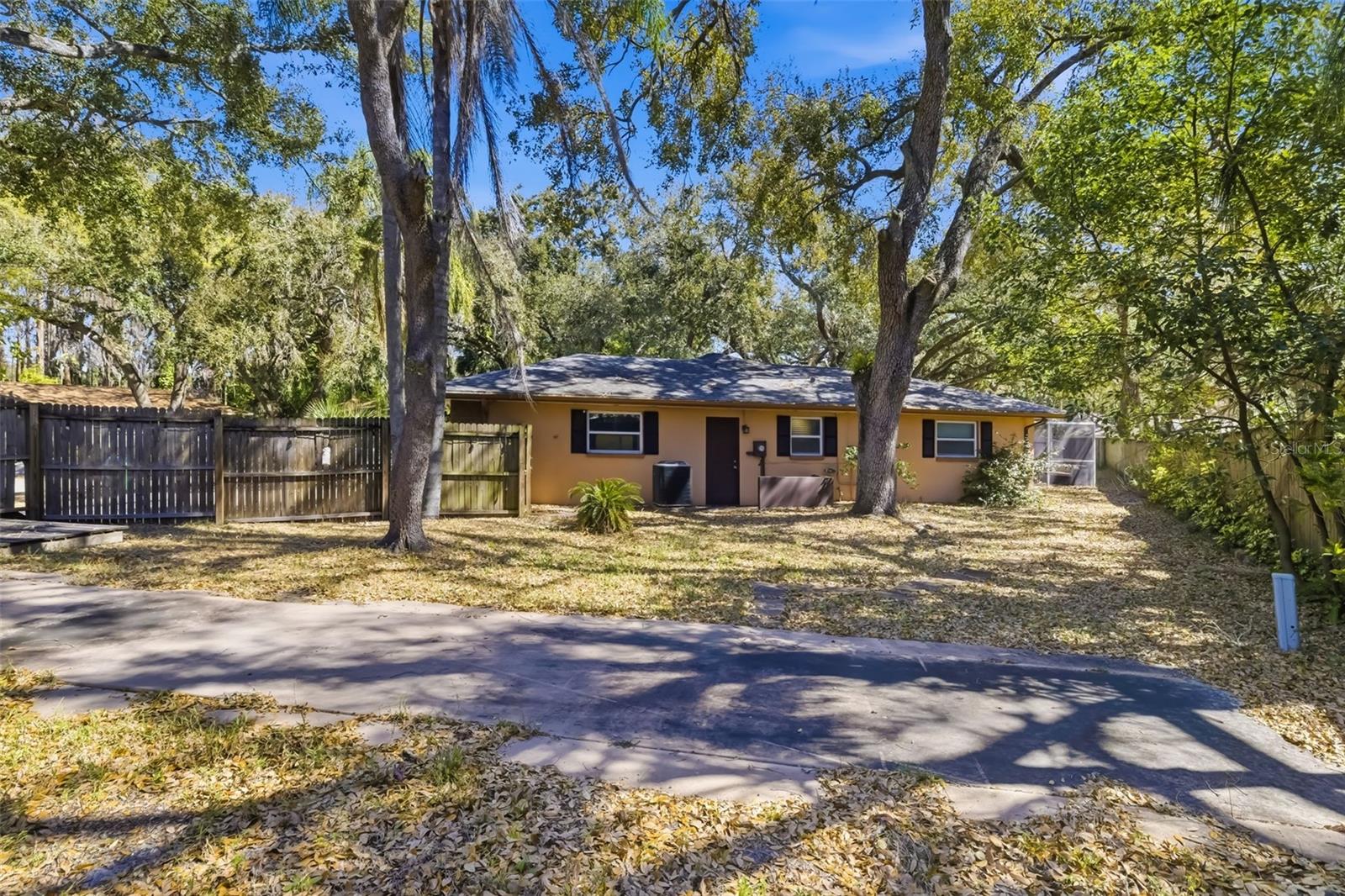 SUNSHINE ESTATES - Residential