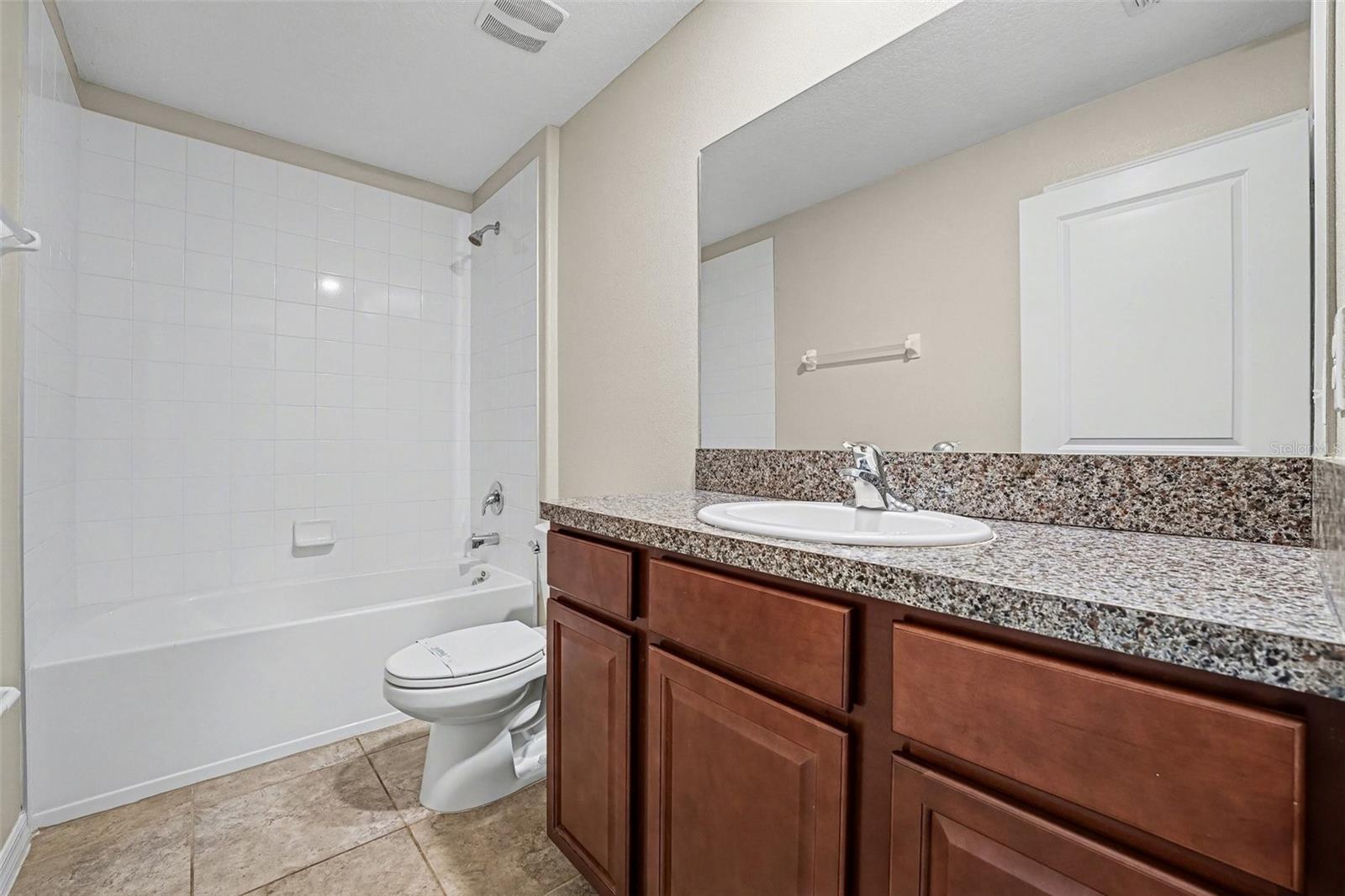 VENTANA GRVS PH 1 - Residential Lease