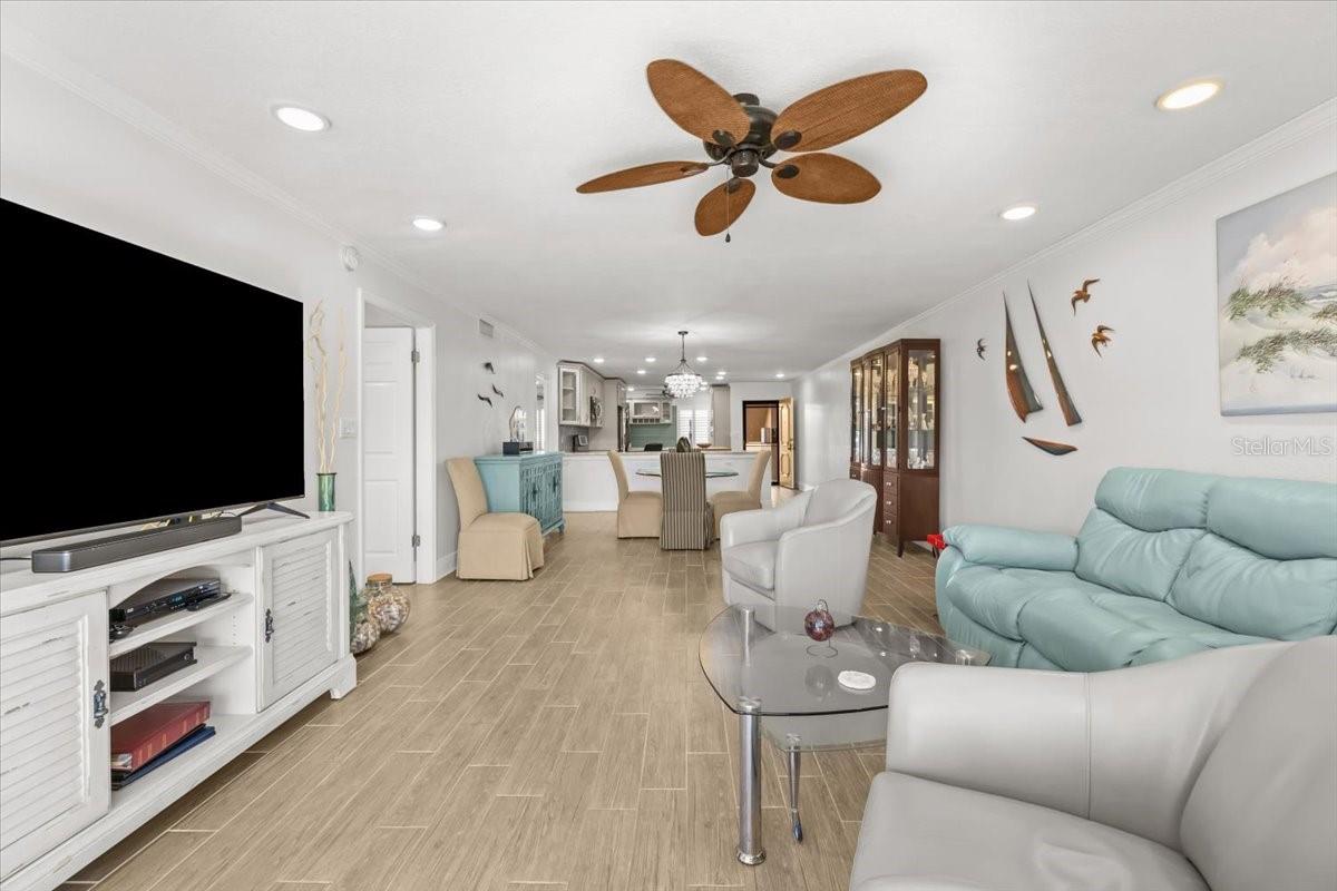 VILLAS ON POINT BRITTANY CONDO - Residential