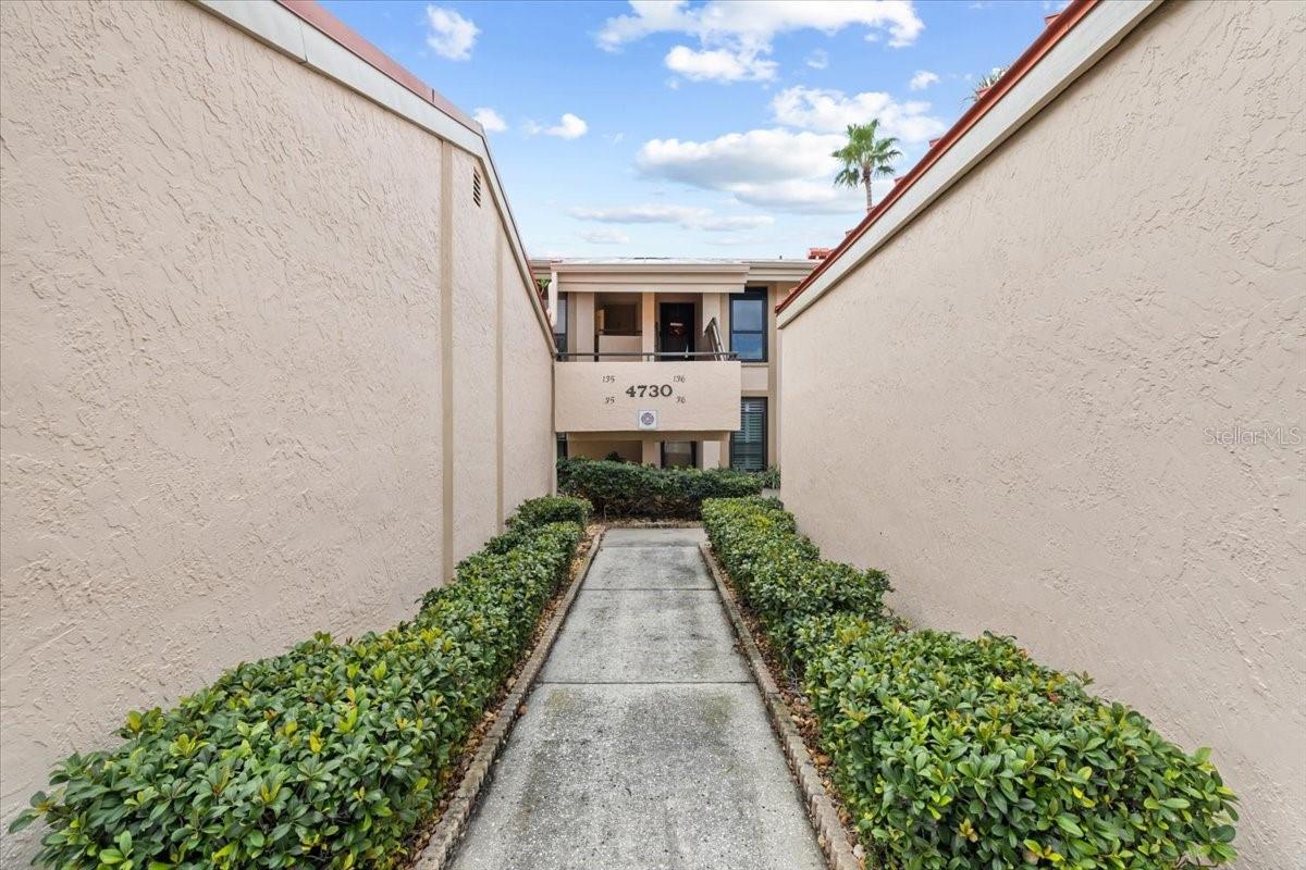 VILLAS ON POINT BRITTANY CONDO - Residential