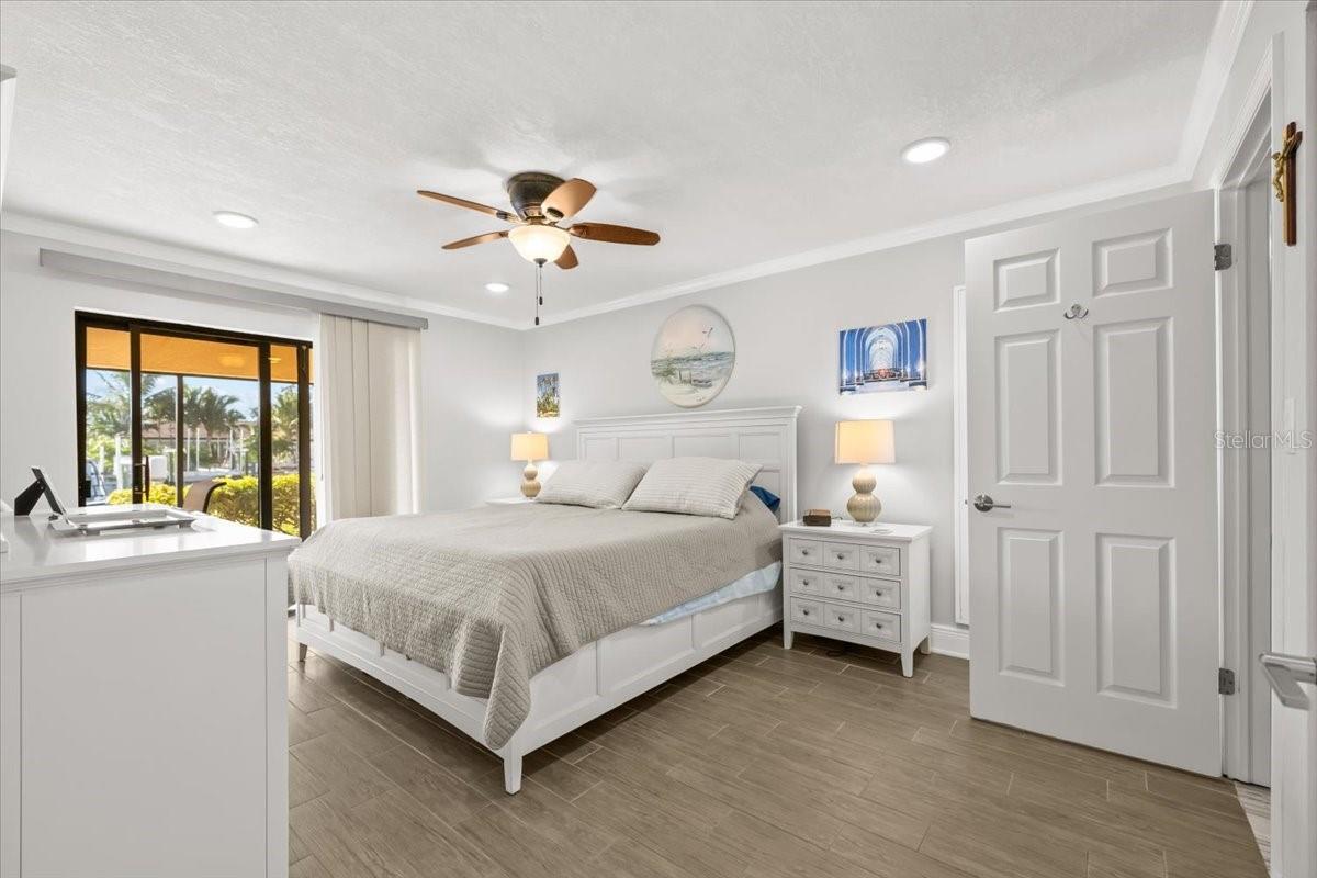 VILLAS ON POINT BRITTANY CONDO - Residential