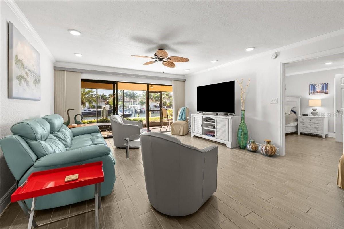 VILLAS ON POINT BRITTANY CONDO - Residential