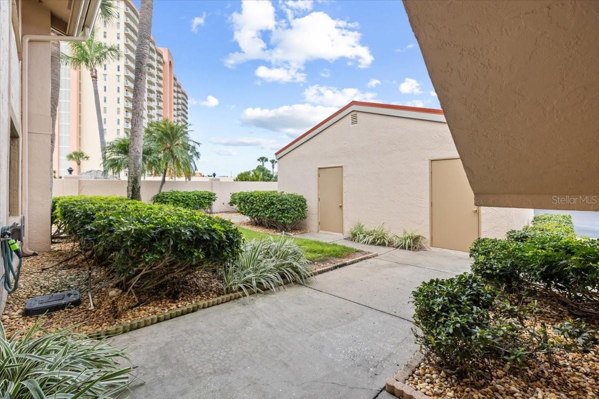 VILLAS ON POINT BRITTANY CONDO - Residential