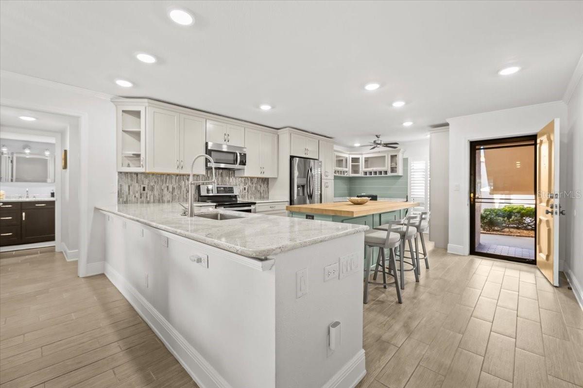 VILLAS ON POINT BRITTANY CONDO - Residential