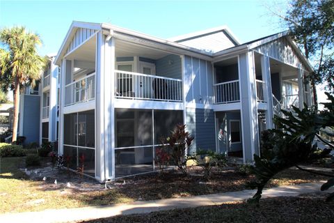 A home in LAKE MARY