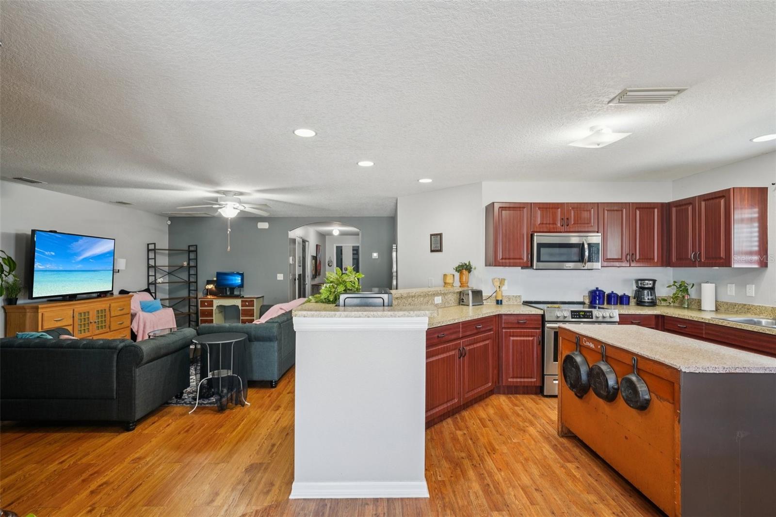 BAYOU PASS VILLAGE PH FOUR - Residential