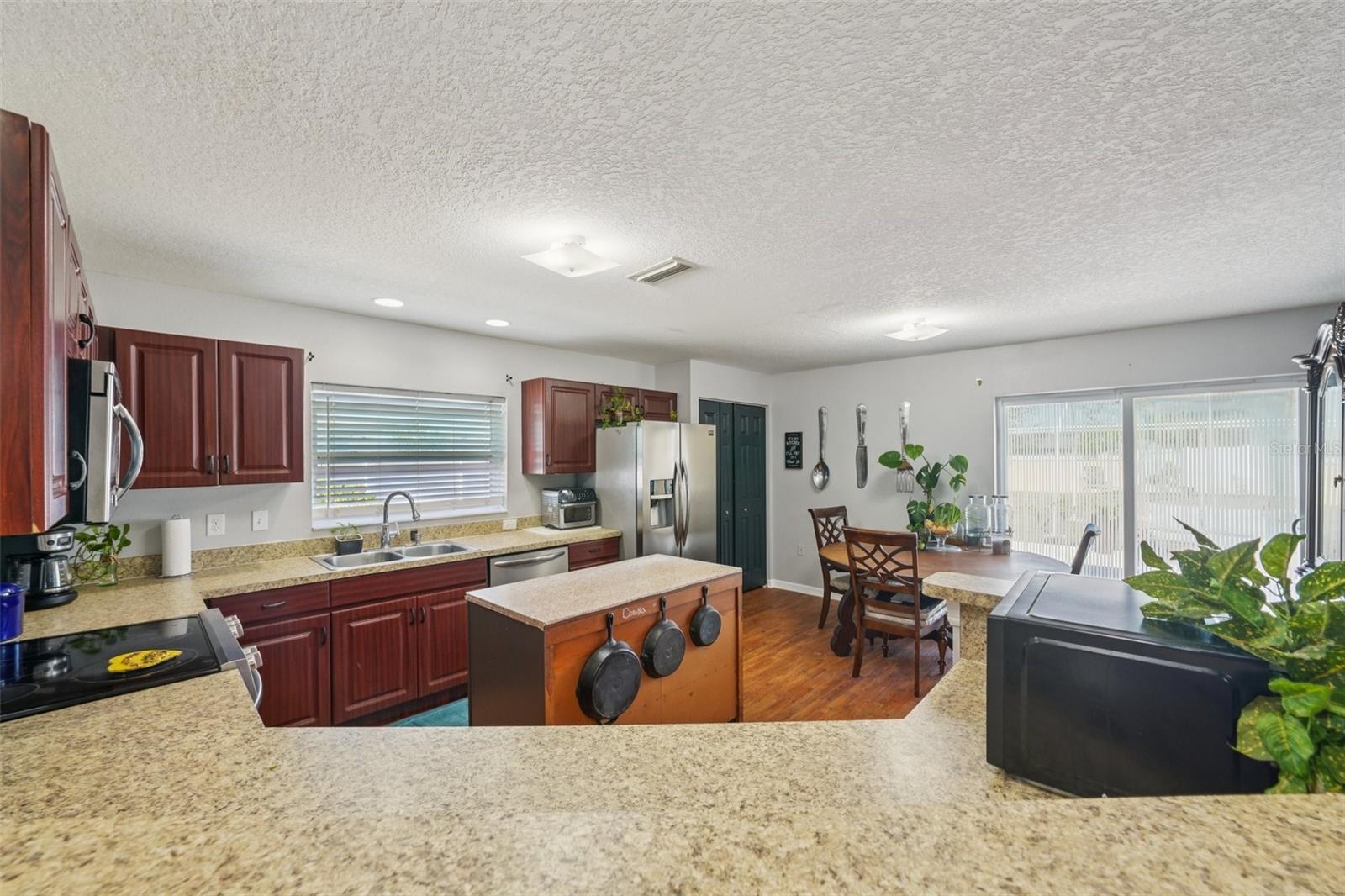 BAYOU PASS VILLAGE PH FOUR - Residential