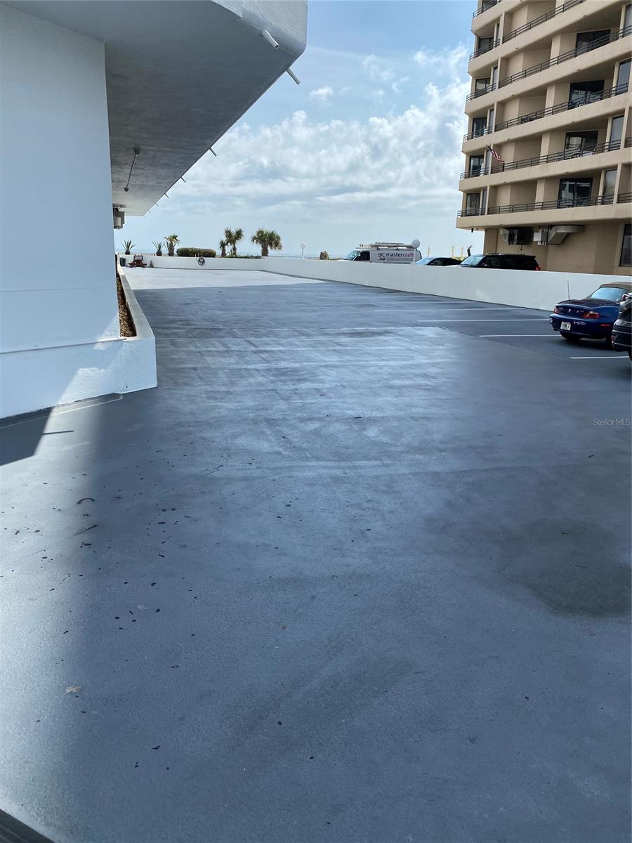 Oceans Atrium 01 Condo - Residential