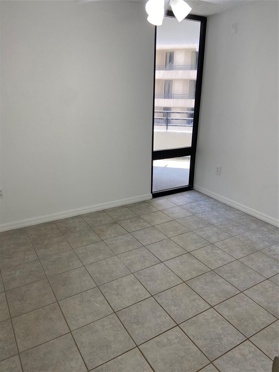 Oceans Atrium 01 Condo - Residential